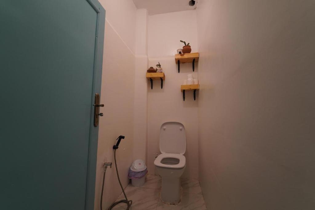 Hostel Anza Sets House *